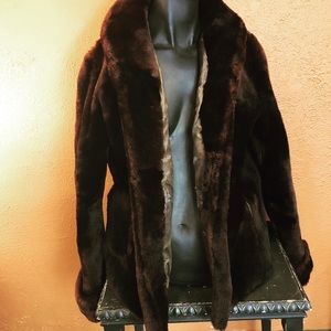 VINTAGE FAUX FUR COAT